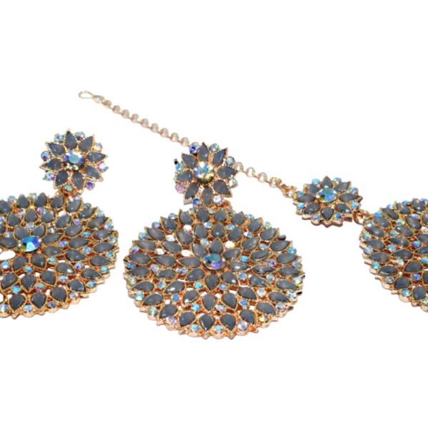Maang Teeka With Earring Set