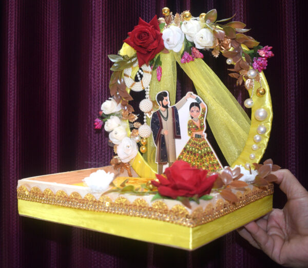 Yellow Engagement Ring Tray